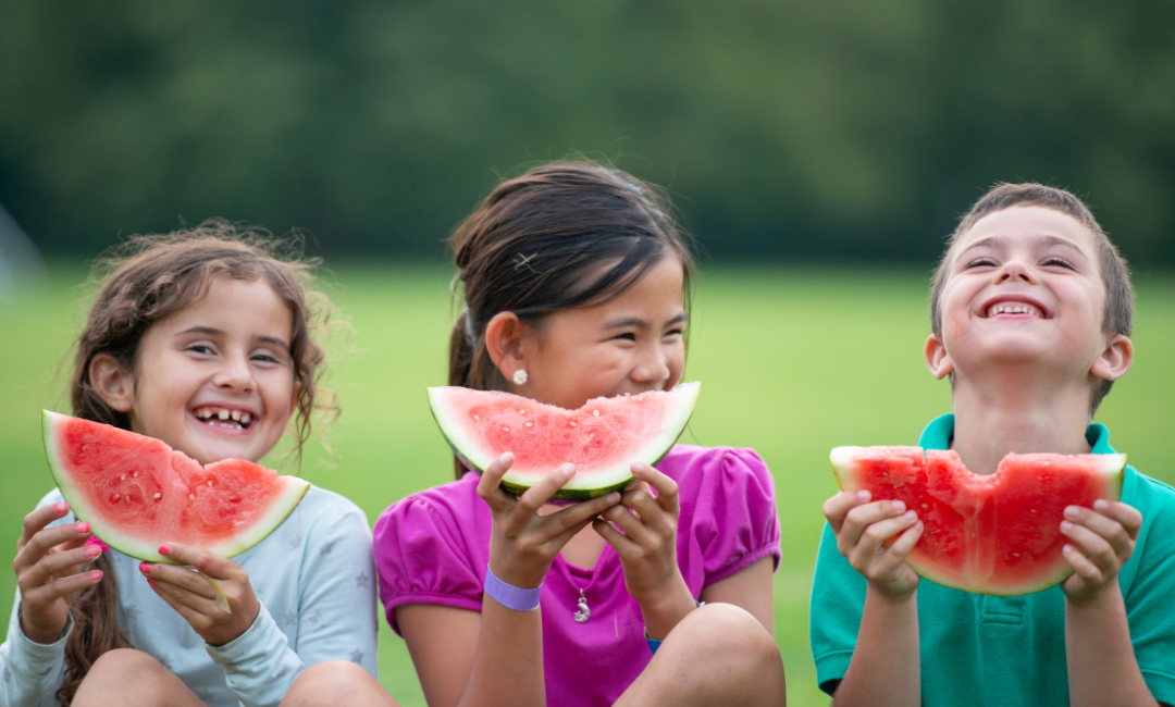 En este momento estás viendo La Fruta y los niños