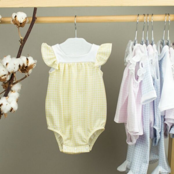 Pelele tirante volantes vichy Babidu - Imagen 3