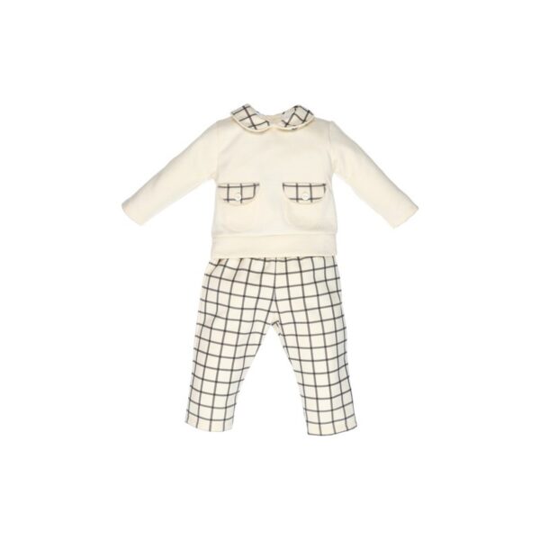 Conjunto sudadera con bolsillos y pantalón cuadros